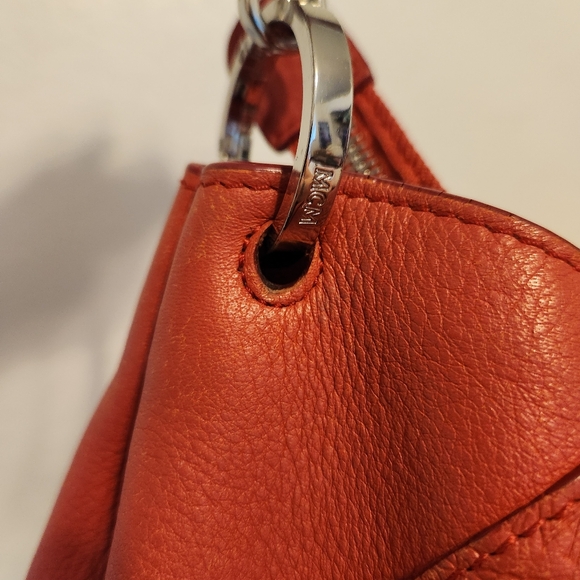 💯 AUTHENTIC MCM HANDBAG - Picture 5 of 17